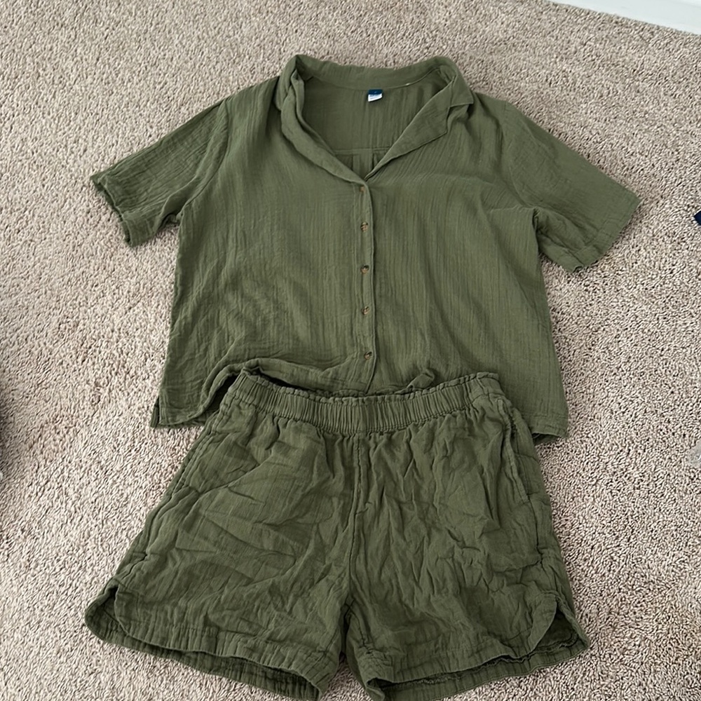 Old Navy Olive Button Down Shirt